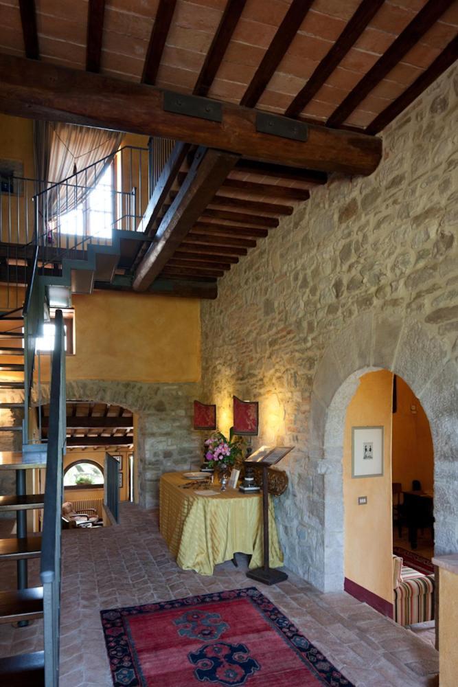Tenuta Di Canonica Тоди Екстериор снимка