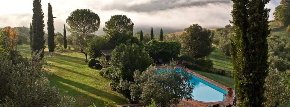 Tenuta Di Canonica Тоди Екстериор снимка